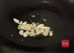 Illustration of how to stir-fry snow peas and vegetables 5