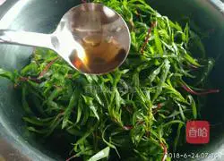 Illustration of how to steam vegetables (broom seedlings) 2