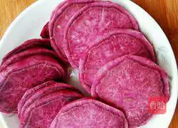 Bitter Melon and Purple Sweet Potato Rings Recipe Illustration 2