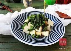 Illustration of how to make Chinese toon mixed with tofu 10