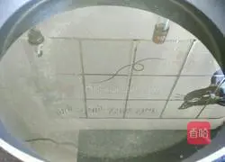 Illustration of how to make spicy braised chicken feet 8