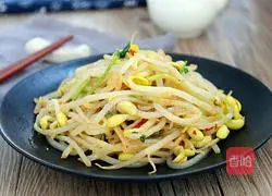 Illustration of how to make cold soybean sprouts 10