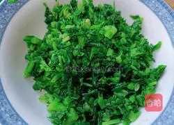 Illustration of how to cook shepherd's purse stir-fried cherry jade tofu 1