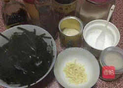 Illustration of how to make cold kelp 1