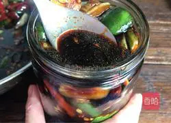 Illustration of how to make pickled cucumbers 23