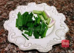 Illustration of how to stir-fry cabbage vermicelli 4