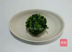 Illustration of how to pour Sanqi Dun with juice 3