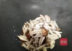 Vegetarian Illustration of how to make stir-fried mushrooms 7