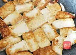 Illustration of how to make stir-fried tofu 4