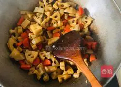 Home-style delicious sweet and sour Illustration of making lotus root bento 4