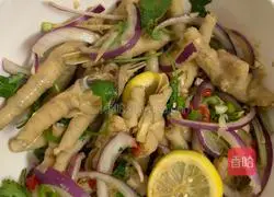 Illustration of making spicy and sour wind claws 7