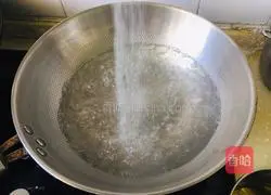 Illustration of how to make garlic-flavored boiled cabbage heart 1