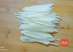 Illustration of how to make cold shredded potatoes 2