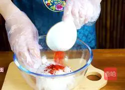 On a hot summer day, irresistible refreshment - Korean spicy shredded radish recipe 10