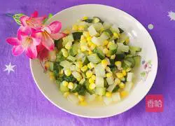 Illustration of how to make potato, cucumber and fried corn 9