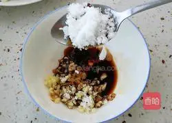 Illustration of how to stir-fry cabbage 6