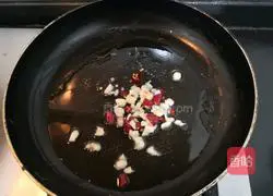 Zucchini Illustration of how to make fried fungus 12