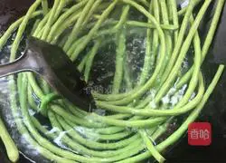 Illustration of how to make cold beans 2