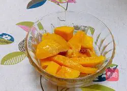 Mango Milkshake Recipe Illustration 2