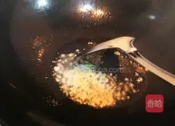 Illustration of how to make mushroom noodles 4