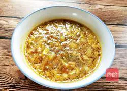 Illustration of how to make steamed egg chili sauce 11