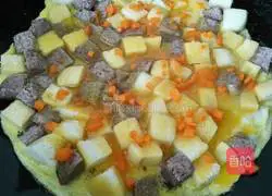 Illustration of how to make three-color steamed buns with fried eggs 6