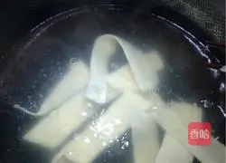 Illustrations of how to make noodles 20