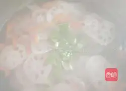 Illustration of how to make vinegar lotus root slices 6