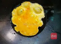 Illustration of how to make egg tomato noodles 3