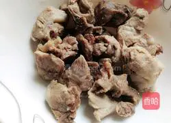 Illustration of how to make nourishing soup 3