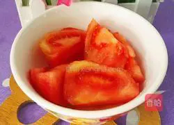 Illustration of how to make seaweed and tomato ball soup 3