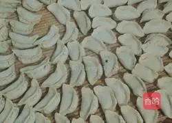 Illustration of how to make leek dumplings 5