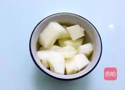 Illustration of how to make snow pear stewed with rock sugar 3