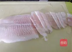 Illustration of how to make tomato fish fillet soup 2