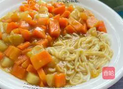 Illustration of how to make curry noodles 10