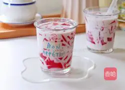 Illustration of how to make grape jelly with milk 12