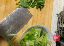 Illustration of how to make tomato and egg soup rice 3