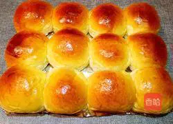 Illustration of how to make custard buns 7