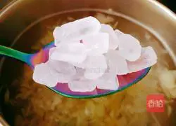 Illustration of how to make rock sugar grapefruit and kiwi fruit 8