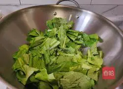 Illustration of how to make green vegetable noodles 3