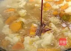 Illustration of how to make pumpkin pimples 10