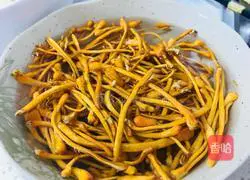 Cordyceps Spare Ribs and Lotus Root Soup Recipe Illustration 4