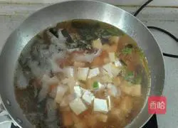 Illustration of how to make kelp and tofu soup 7
