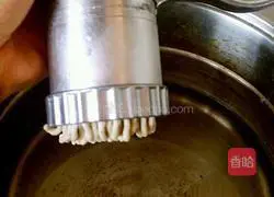 Illustration of how to make spicy soba noodles 3