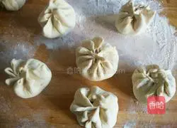 Illustration of how to make carrot and mutton buns 18