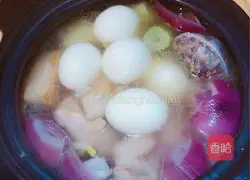 Illustration of how to make Baiji steamed buns with braised meat and eggs 8