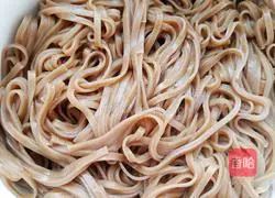 Illustration of how to make tomato and egg noodles 11