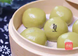 Illustration of how to make salted egg yolk meat floss green dough 2