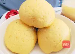 Illustration of how to make cornmeal buns 11