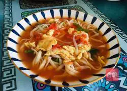 Illustration of how to make tomato sauce and egg handmade noodles 12